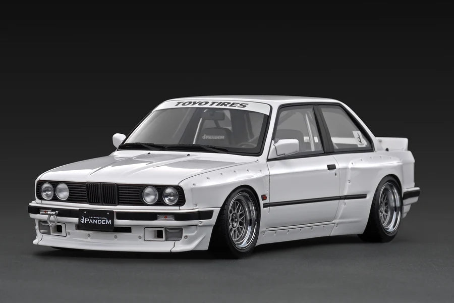 BMW M3 E30 PANDEM – White – Ignition Model