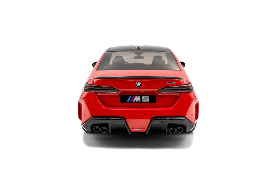 BMW M5 (G90) 2025 – Fire Red